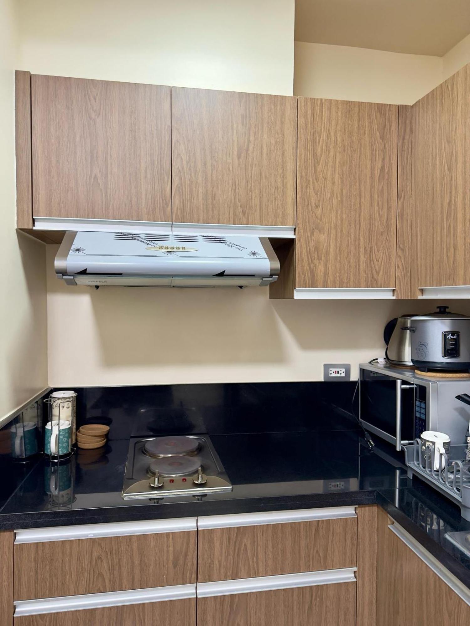 Bayfront - Near Airport, Moa, Picc, Star City, Manila Bay - Pet-Friendly With Fast Wifi, Netflix & Pool Access Pasay Luaran gambar